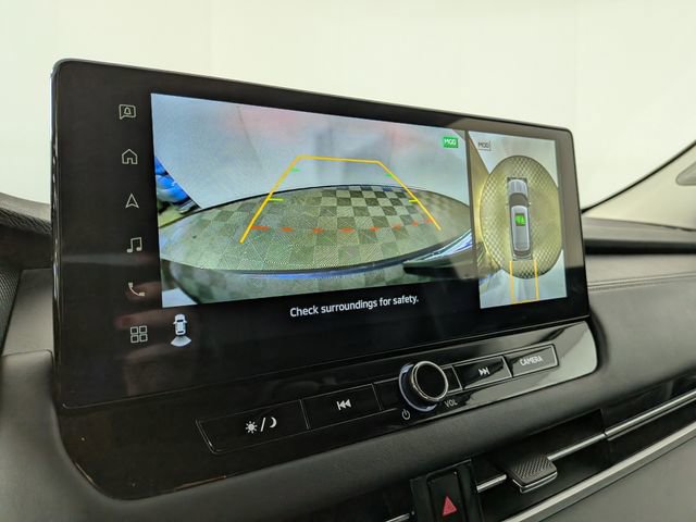 Used 2025 Mitsubishi Outlander SE AWD/4WD image 5