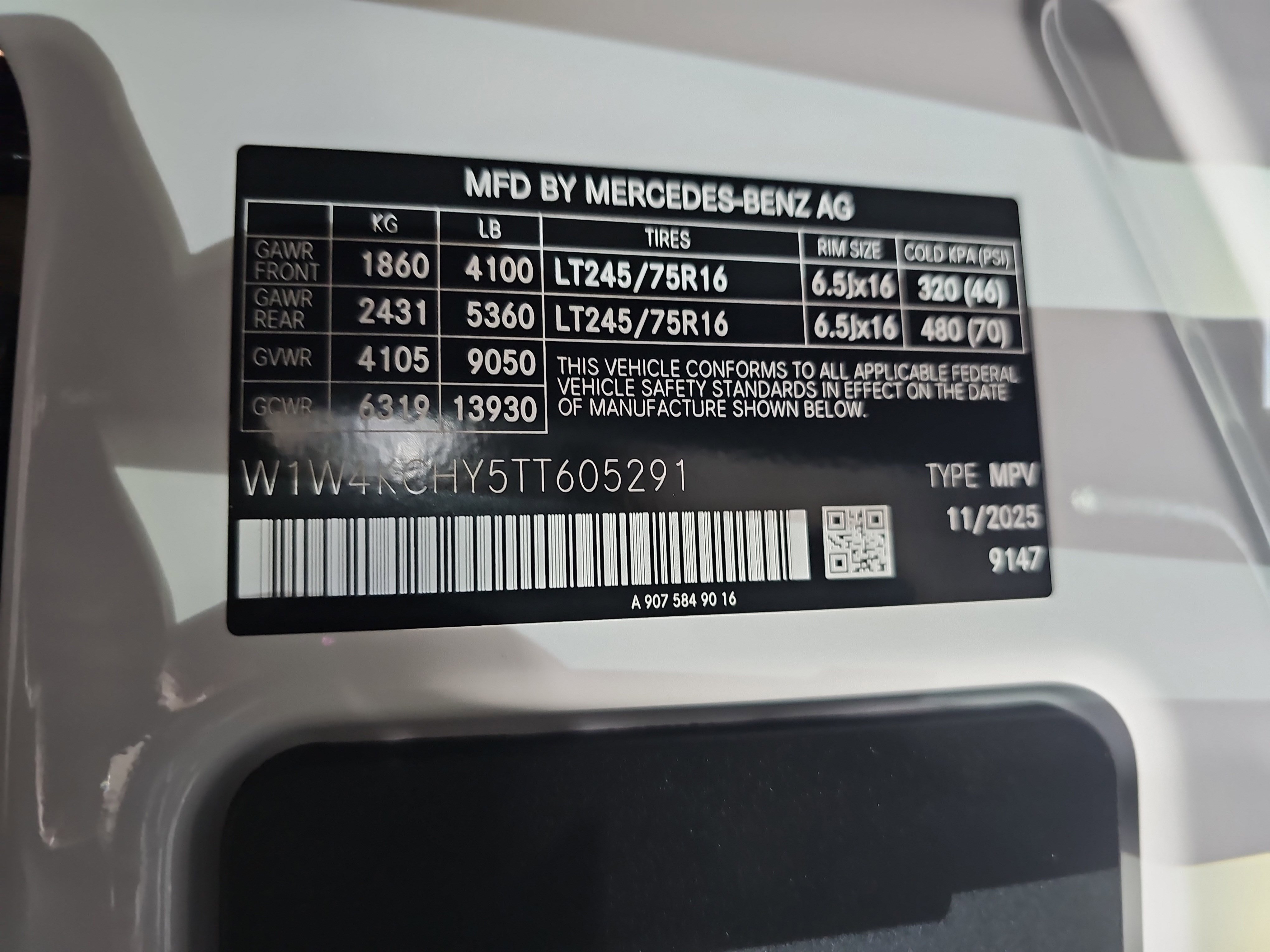 New 2026 Mercedes-Benz Sprinter 2500 image 36