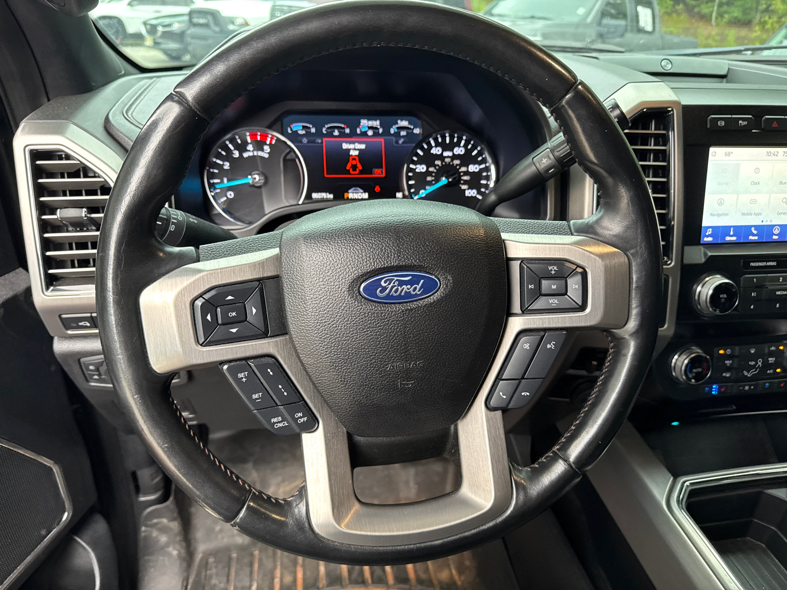 Used 2020 Ford F450 Platinum w/ FX4 Off-Road Package AWD/4WD image 23