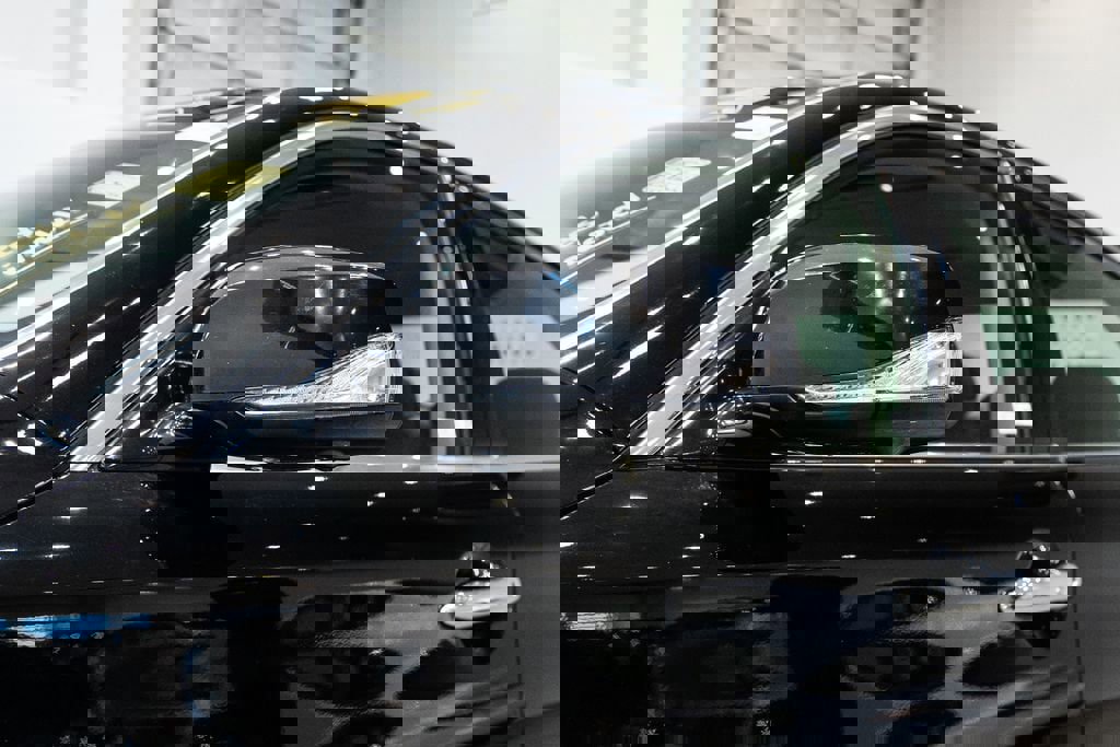 Used 2015 INFINITI Q70 L 3.7 image 9