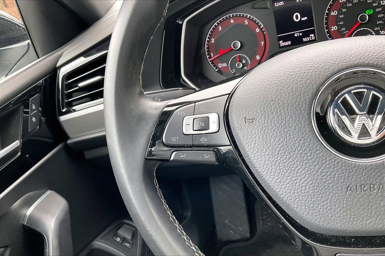 Used 2021 Volkswagen Jetta R-Line image 29