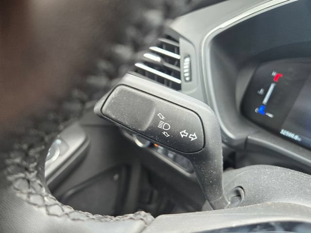 Used 2023 Ford Escape Active AWD/4WD image 19
