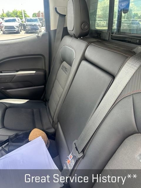 Used 2018 GMC Canyon All Terrain w/ Trailering Package AWD/4WD image 8