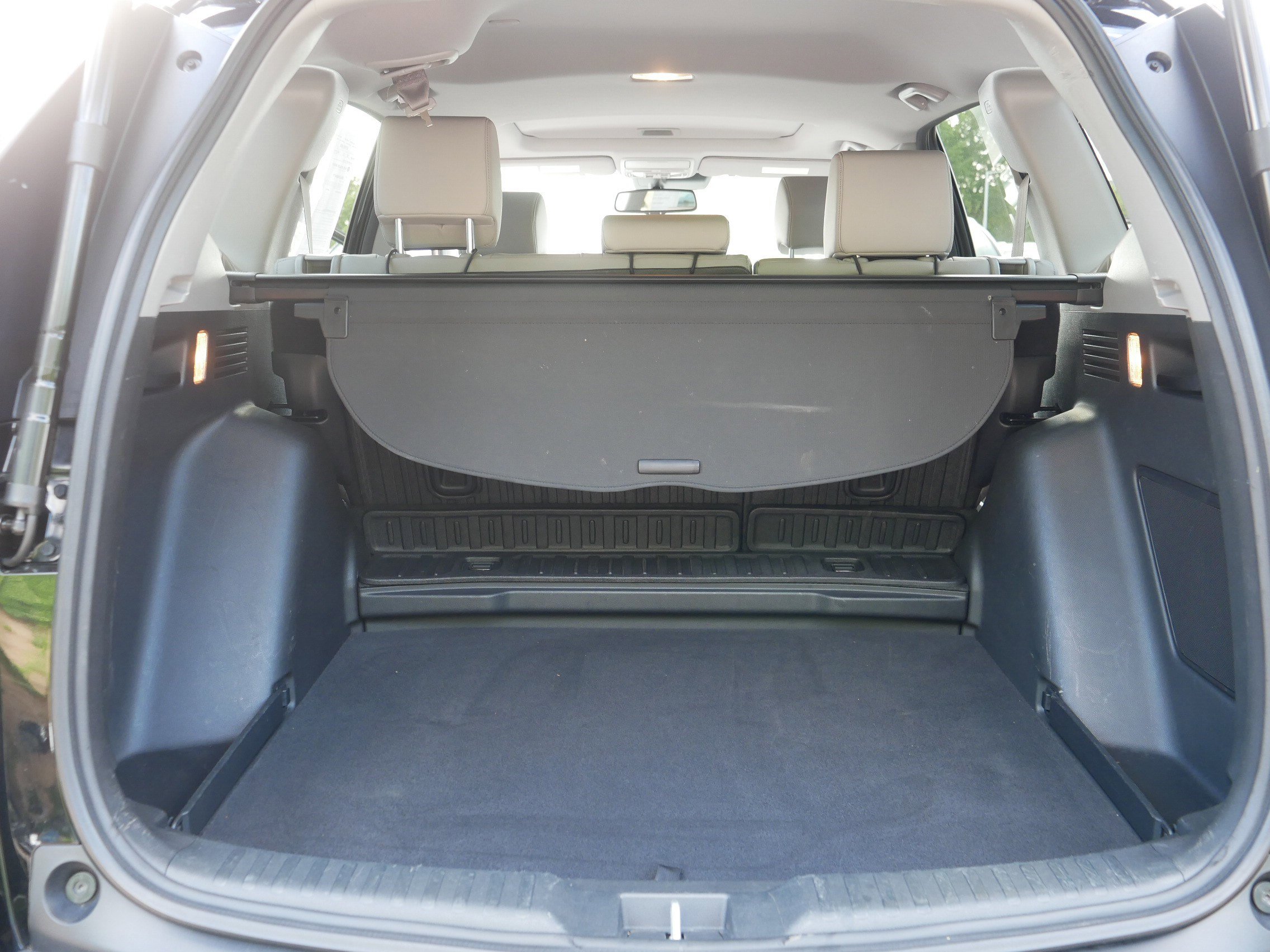 Used 2022 Honda CR-V Touring image 18