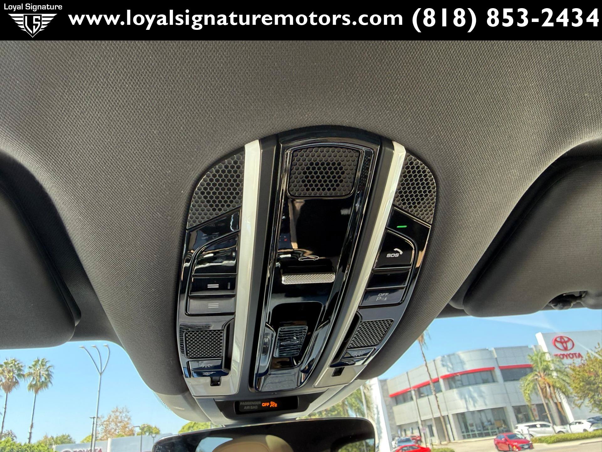 Used 2019 Porsche Cayenne AWD/4WD image 37