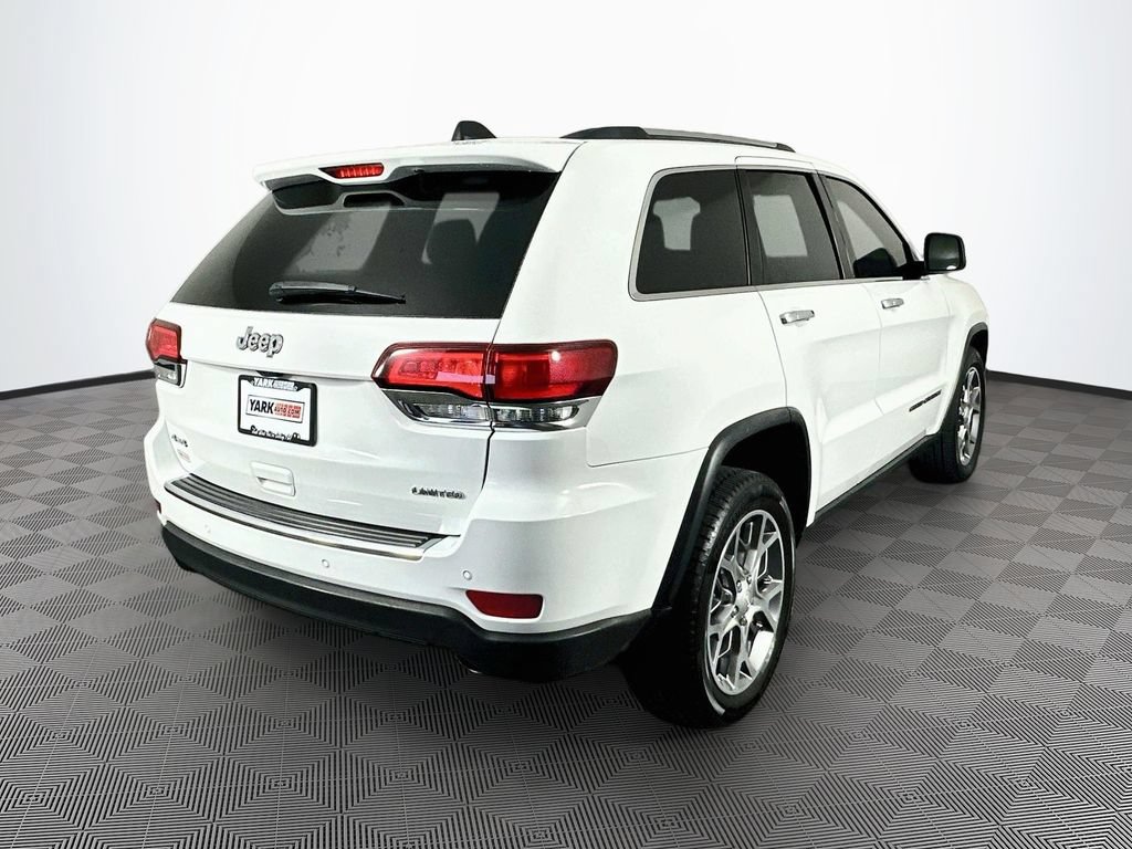 Used 2021 Jeep Grand Cherokee Limited AWD/4WD image 10