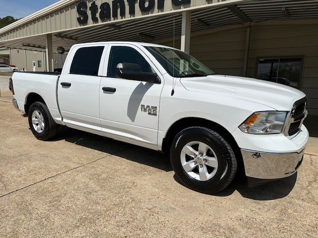 Used 2022 RAM 1500 Classic SLT w/ Trailer & Traction Group image 2