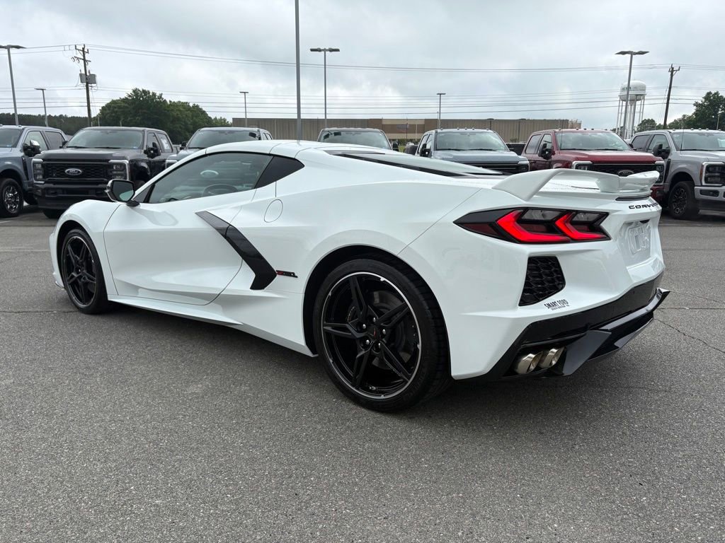 Used 2023 Chevrolet Corvette Stingray Coupe w/ Z51 Performance Package RWD image 6