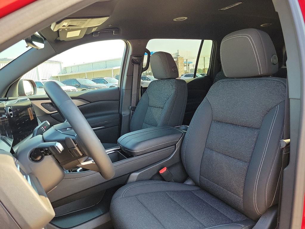 New 2026 Chevrolet Traverse LT w/ Driver Confidence Package image 12