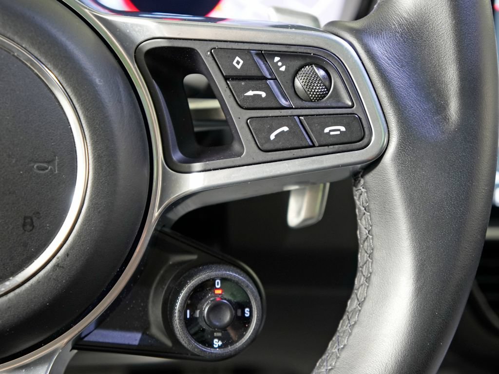 Certified 2021 Porsche Cayenne GTS AWD/4WD image 29