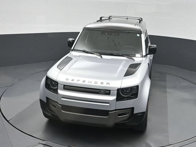 Used 2024 Land Rover Defender 130 X-Dynamic SE AWD/4WD image 45