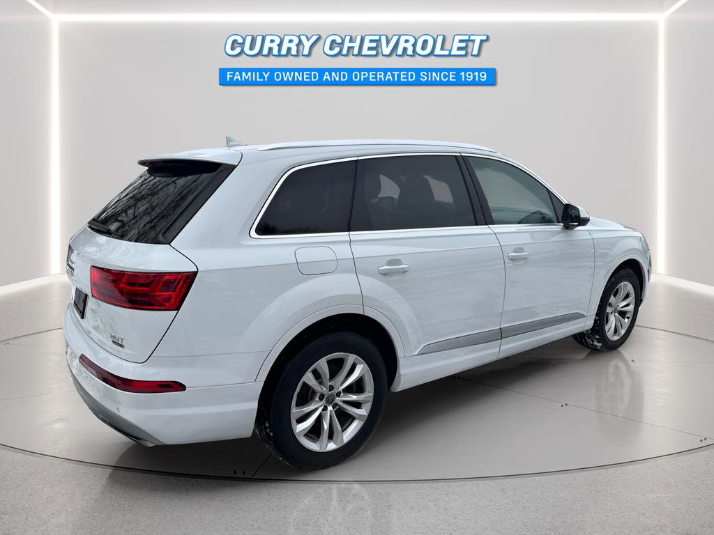 Used 2017 Audi Q7 3.0T Premium image 13