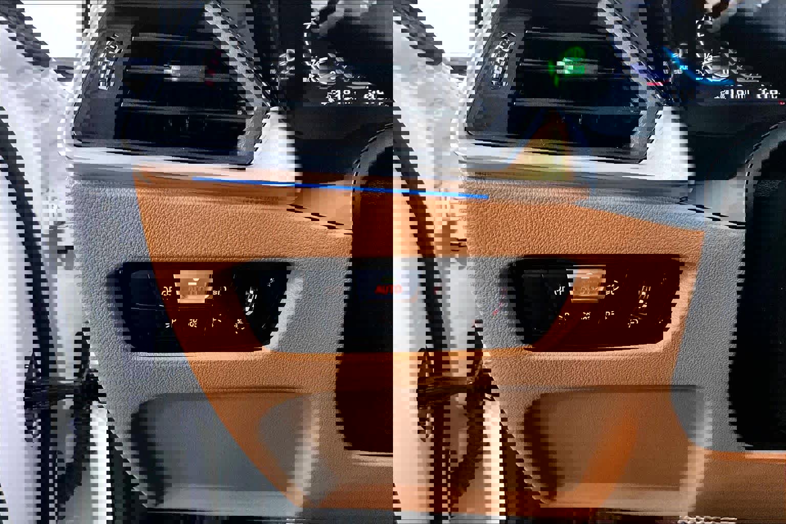 Used 2022 BMW 330e xDrive w/ Premium Package image 35