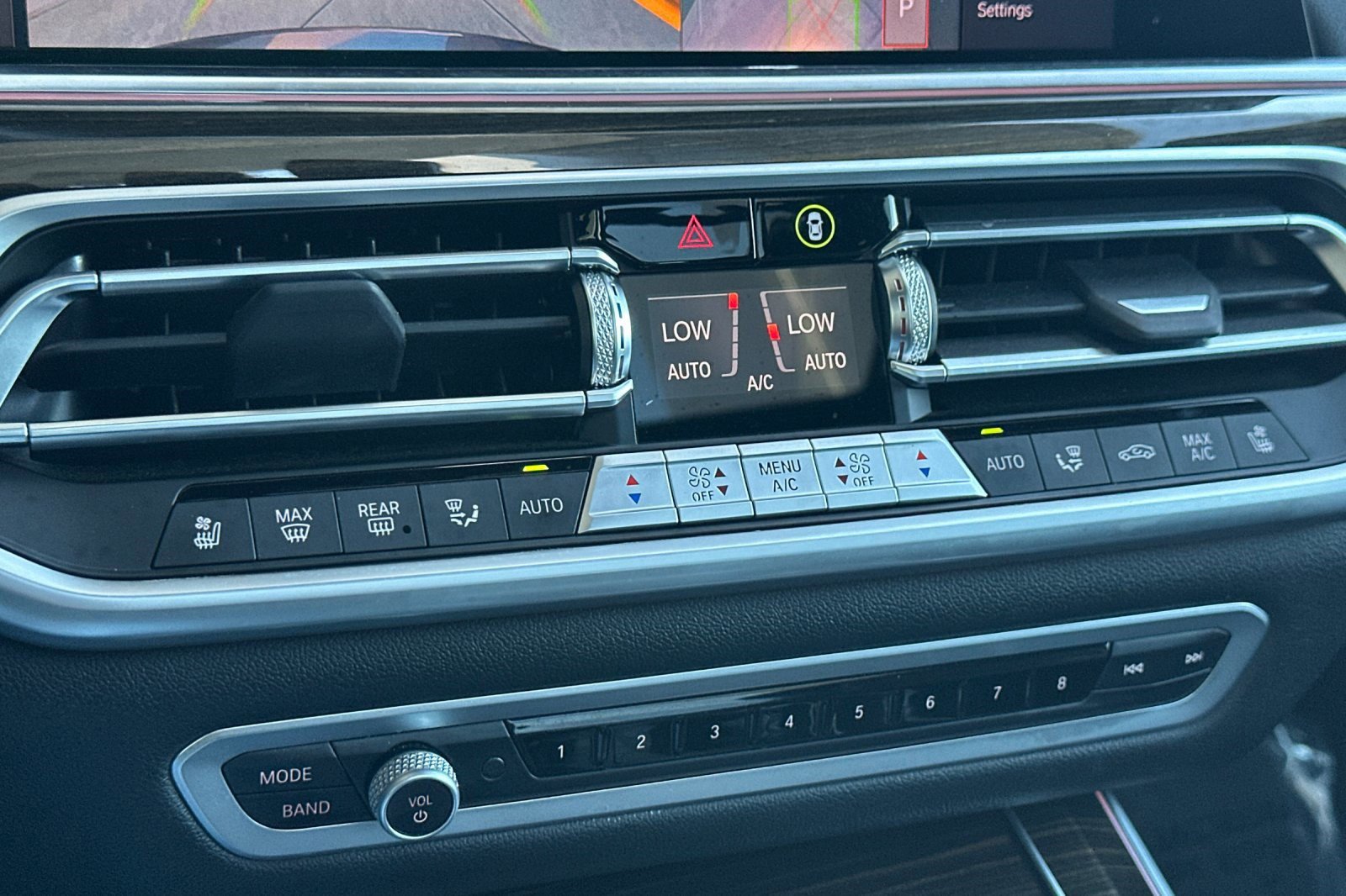 Used 2020 BMW X5 M50i image 23