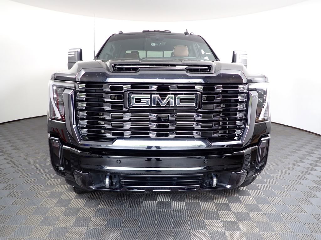 Used 2024 GMC Sierra 2500 Denali Ultimate w/ Snow Plow Prep/Camper Package AWD/4WD image 11