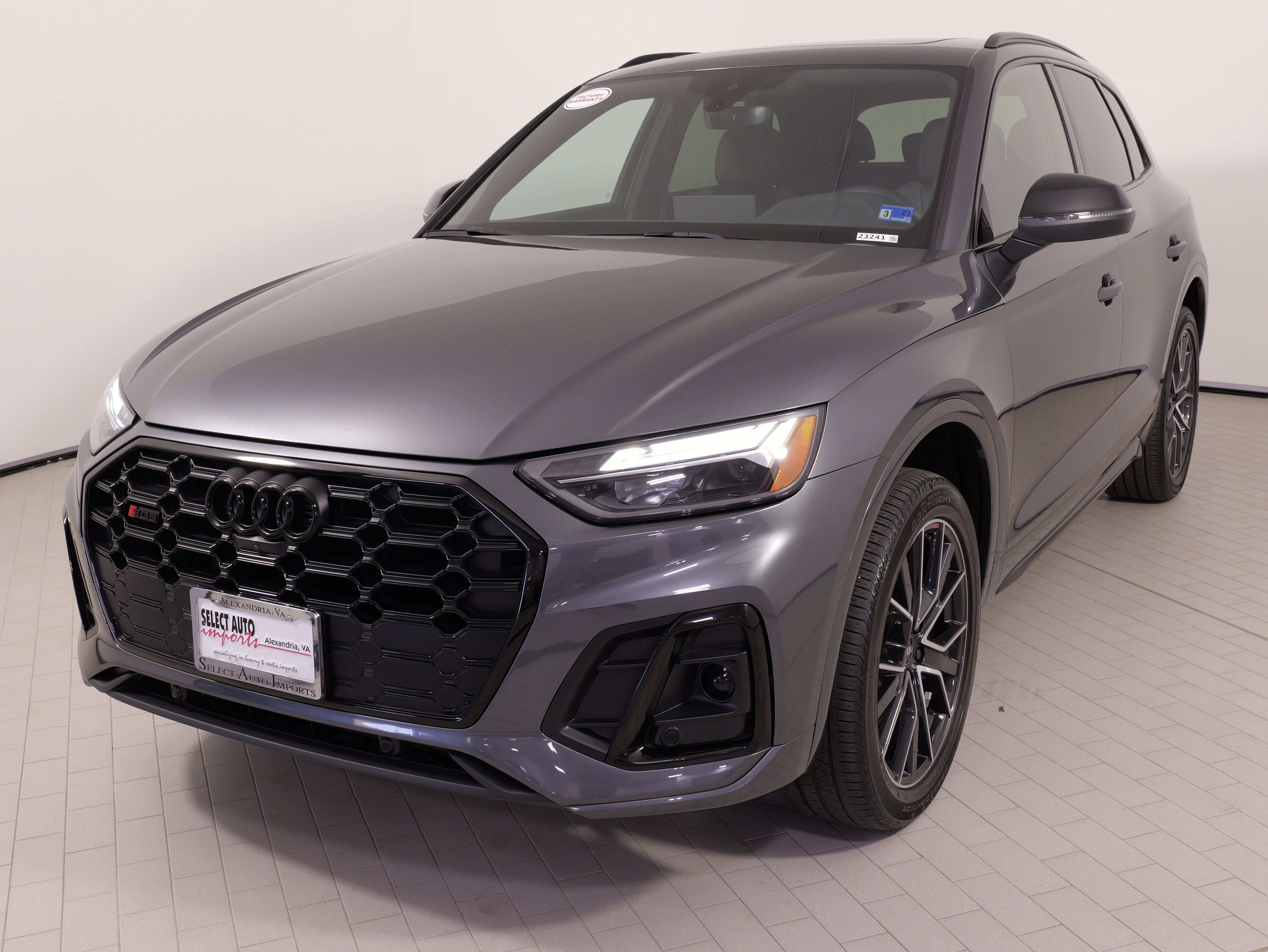 Used 2023 Audi SQ5 Premium Plus w/ Premium Plus Package image 4