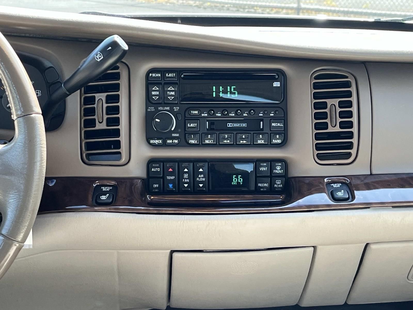 Used 2004 Buick Park Avenue FWD image 15