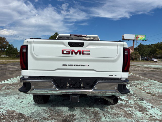 Used 2025 GMC Sierra 2500 SLT w/ SLT Premium Package AWD/4WD image 4