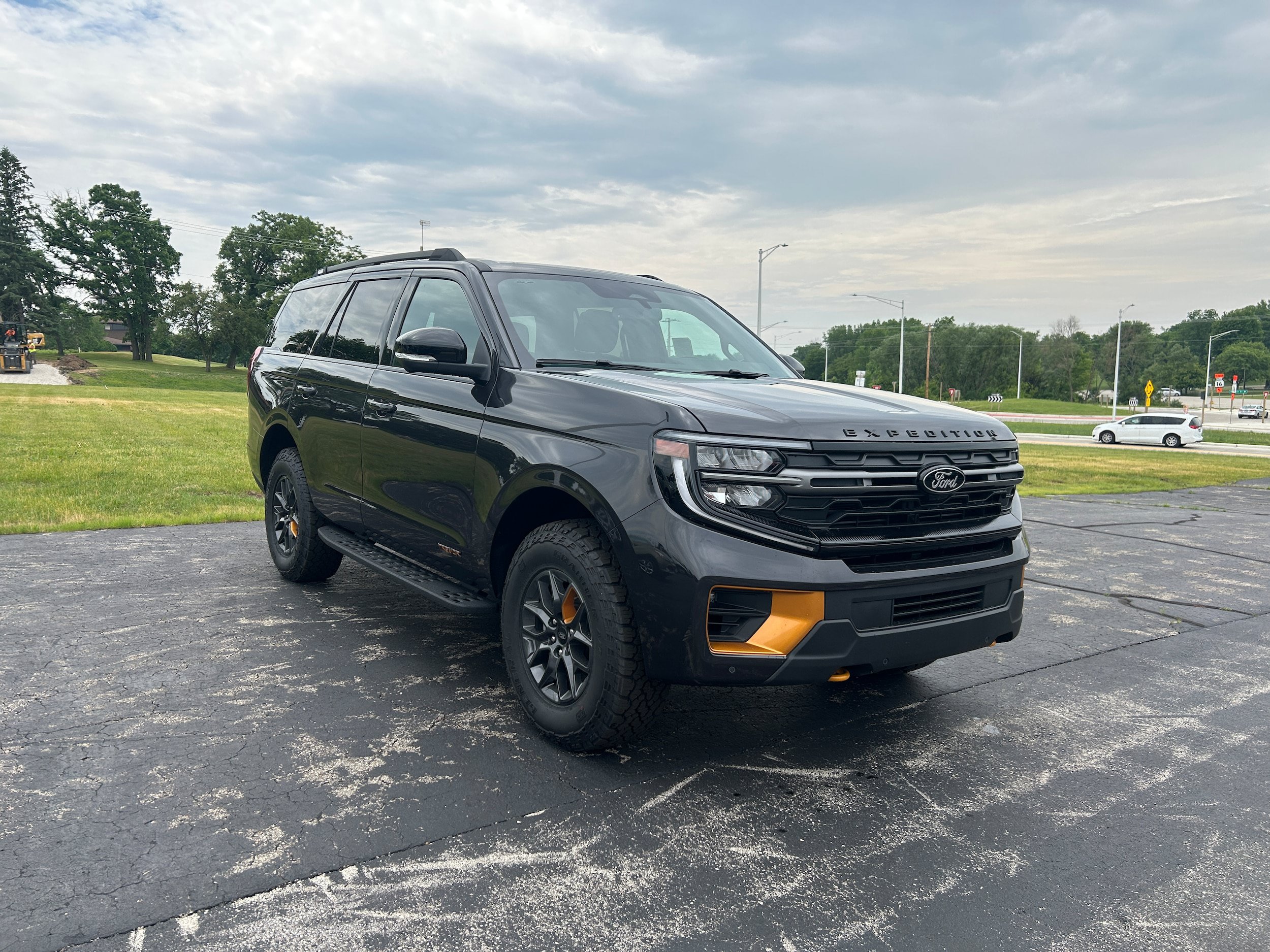 New 2026 Ford Expedition Tremor AWD/4WD image 3