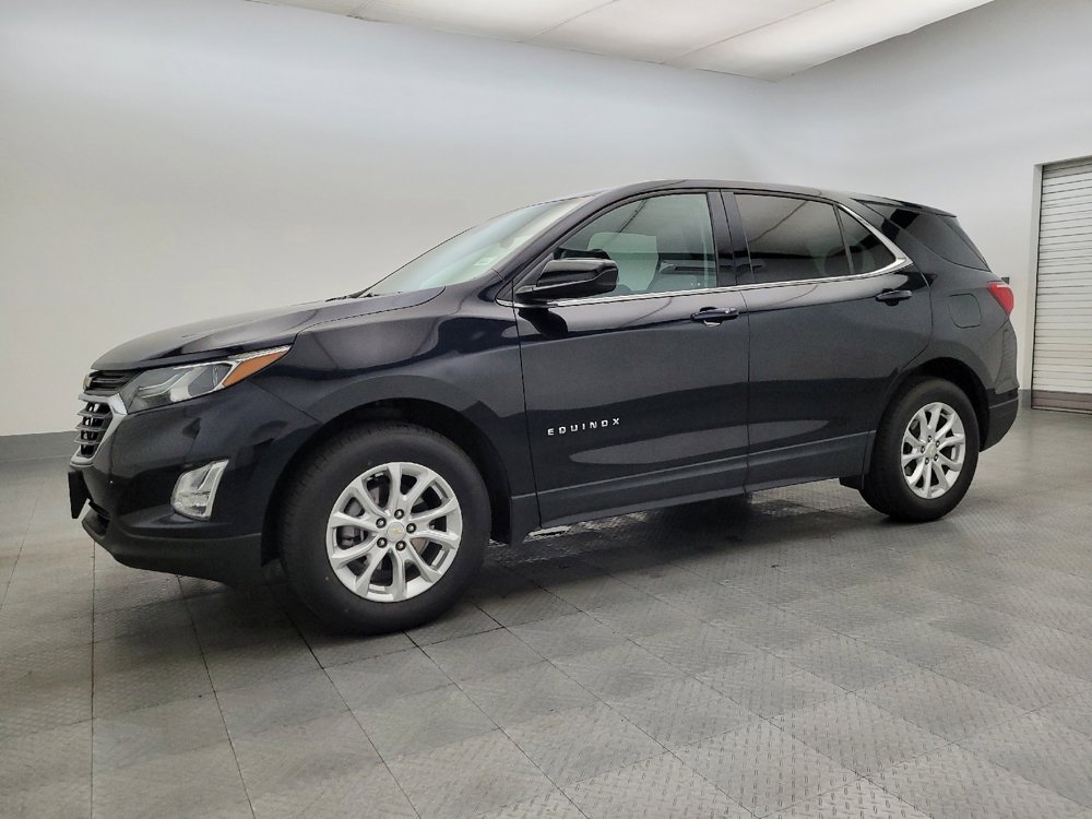 Used 2020 Chevrolet Equinox LT w/ Driver Convenience Package image 2