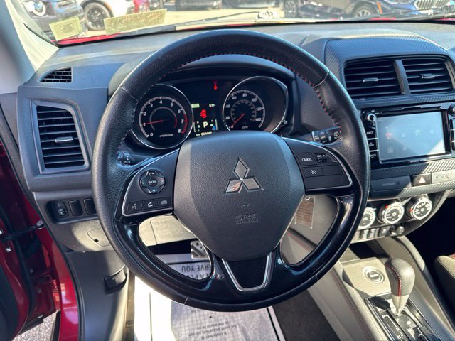 Used 2018 Mitsubishi Outlander Sport LE AWD/4WD image 16