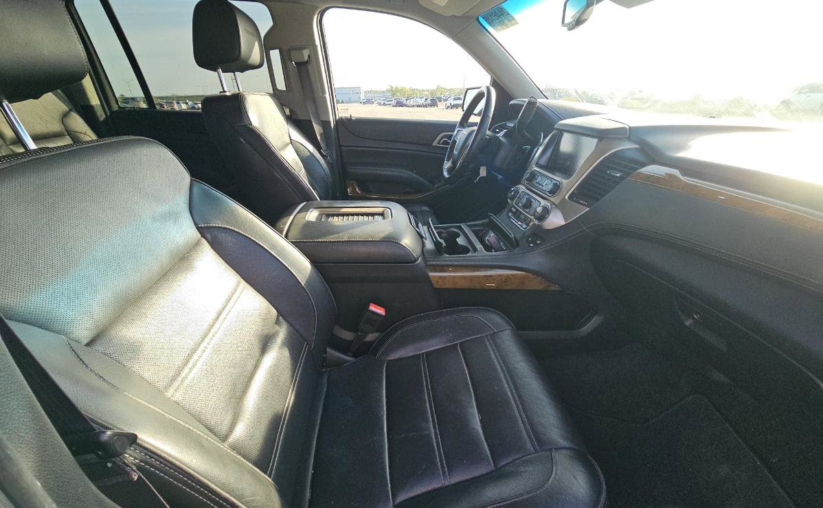 Used 2017 GMC Yukon XL Denali image 8