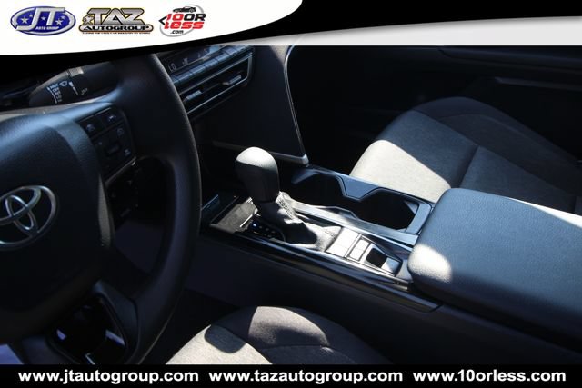 Used 2025 Toyota Camry LE FWD image 19