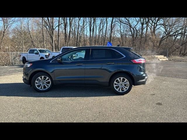 Certified 2024 Ford Edge Titanium AWD/4WD image 6
