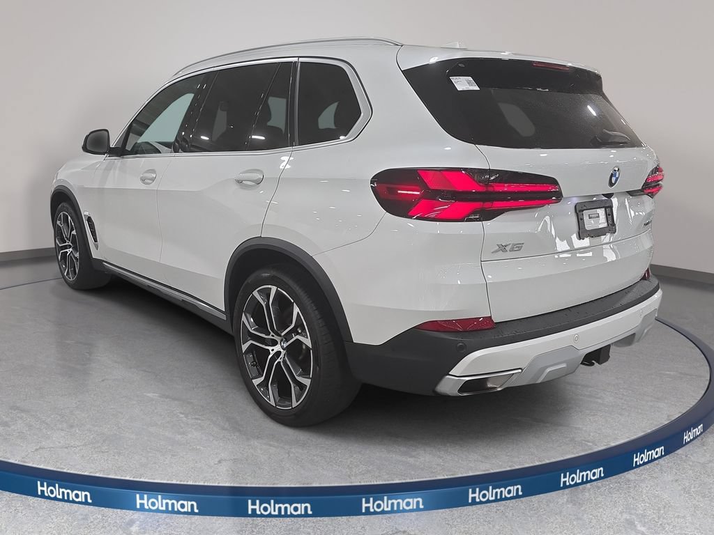 Certified 2024 BMW X5 xDrive40i w/ Premium Package AWD/4WD image 7