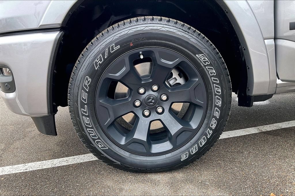 New 2026 RAM 1500 Big Horn AWD/4WD image 12