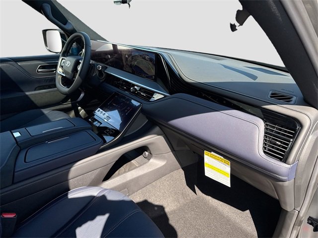 New 2026 INFINITI QX80 4WD w/ Sport Exterior Package image 25