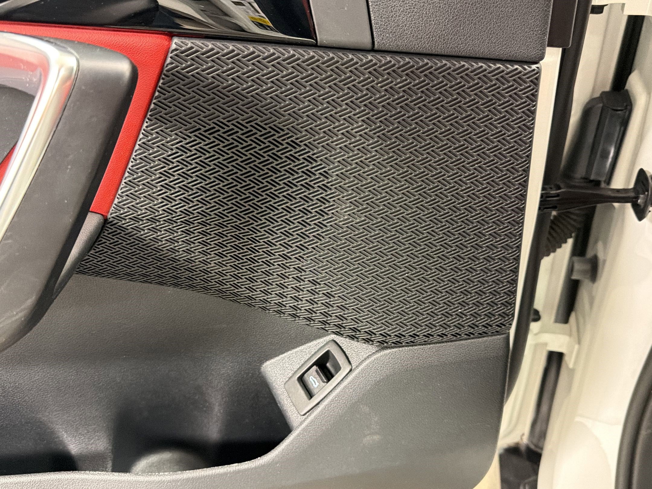 Certified 2023 BMW X1 xDrive28i w/ Convenience Package image 22