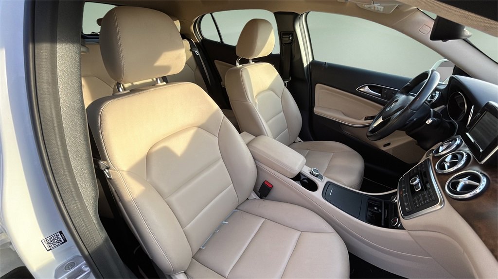 Used 2015 Mercedes-Benz GLA 250 4MATIC image 15