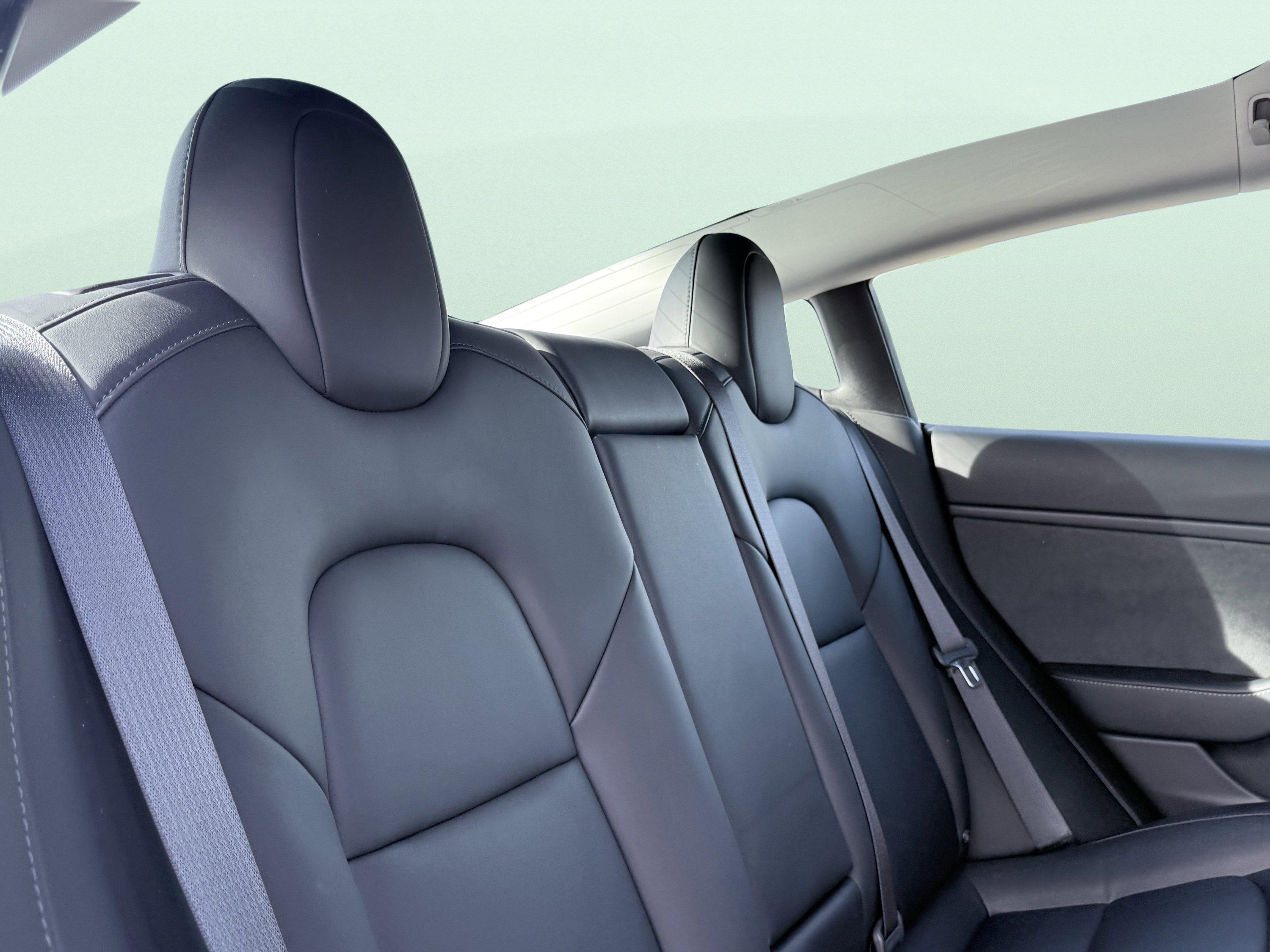 Used 2019 Tesla Model 3 Long Range image 36