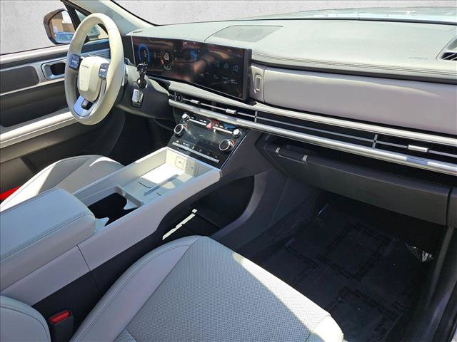 Certified 2024 Hyundai Santa Fe SEL FWD image 25