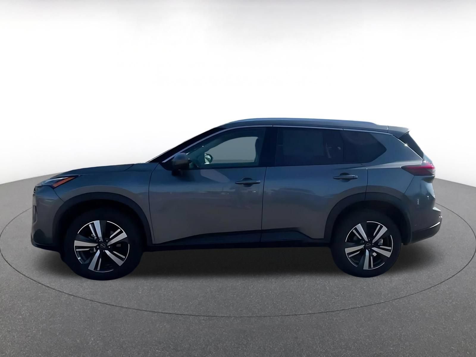 Used 2026 Nissan Rogue SL AWD/4WD image 7
