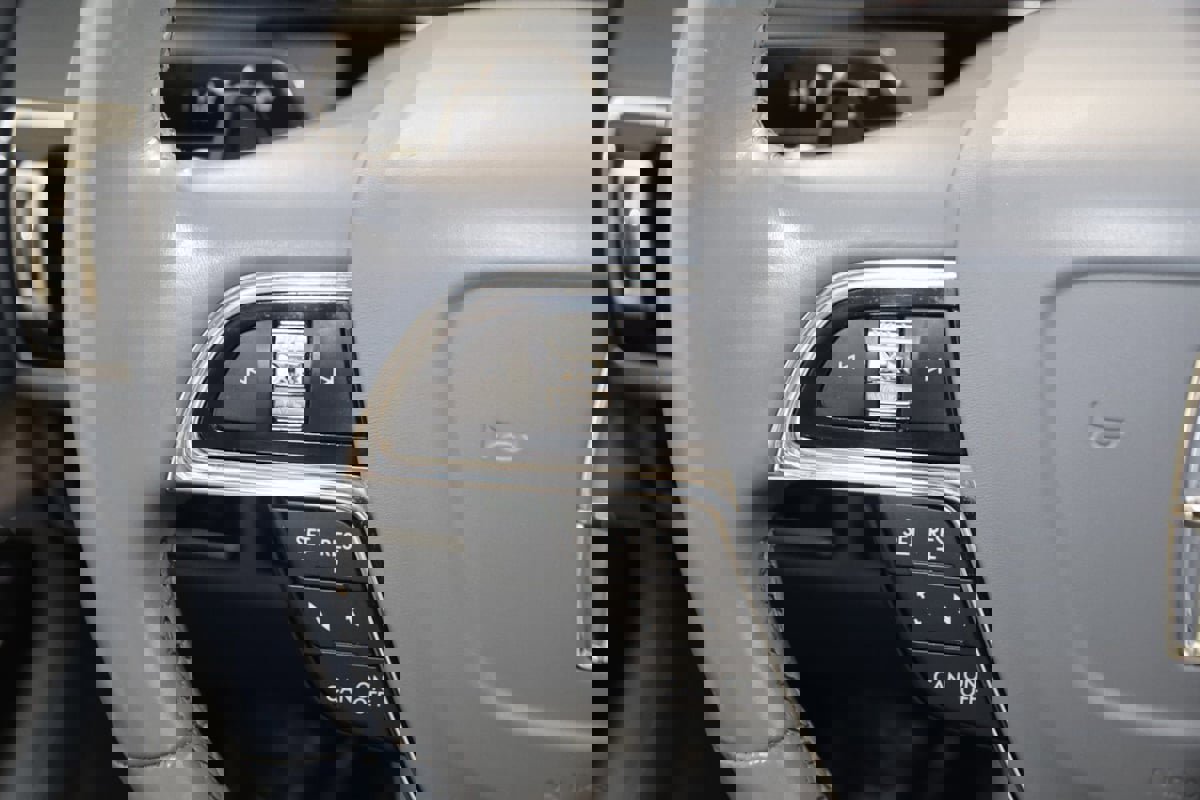 Used 2021 Lincoln Navigator L Black Label AWD/4WD image 40