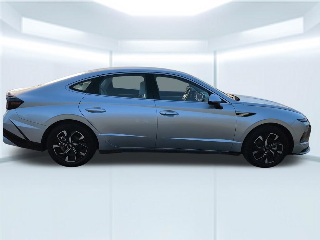 Used 2025 Hyundai Sonata SEL image 23