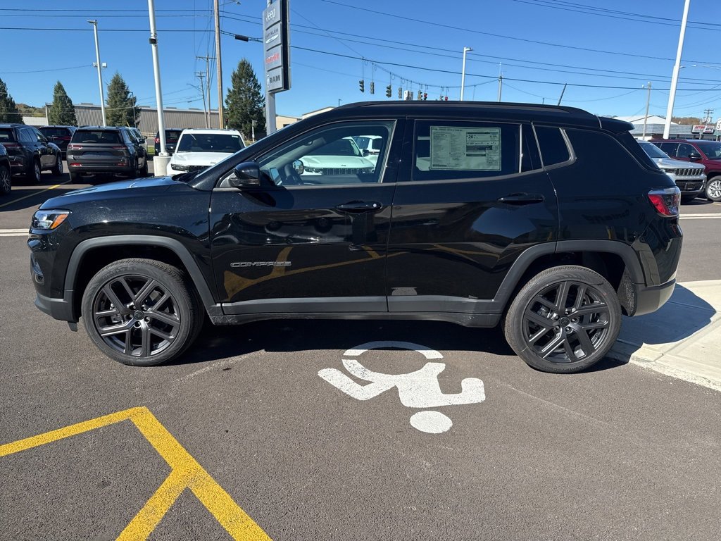 New 2026 Jeep Compass Limited image 4