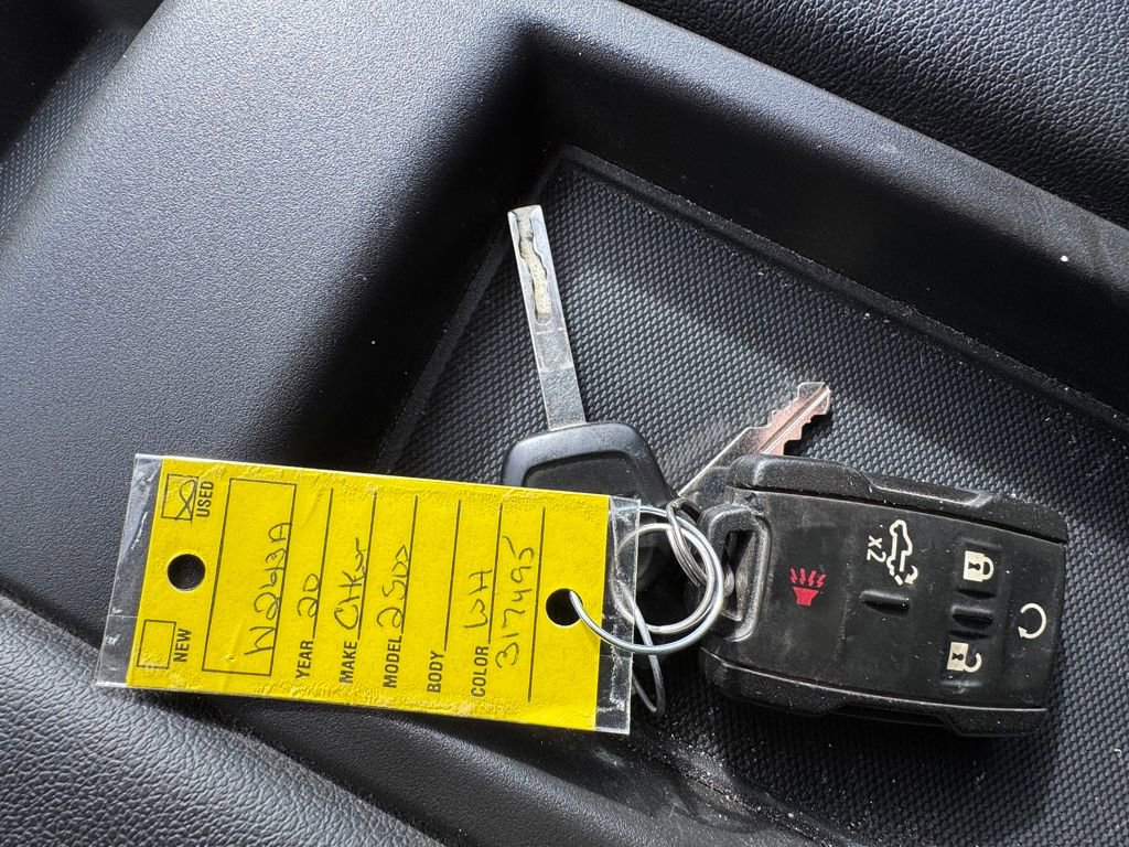 Used 2020 Chevrolet Silverado 2500 Custom w/ Custom Value Package image 25