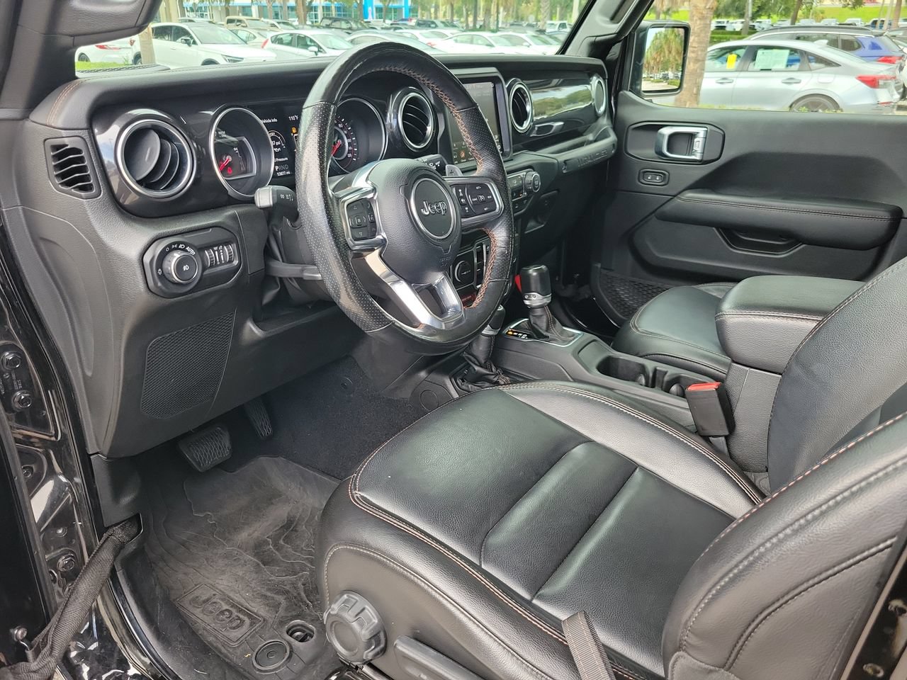 Used 2022 Jeep Wrangler Unlimited Rubicon w/ Dual Top Group AWD/4WD image 13