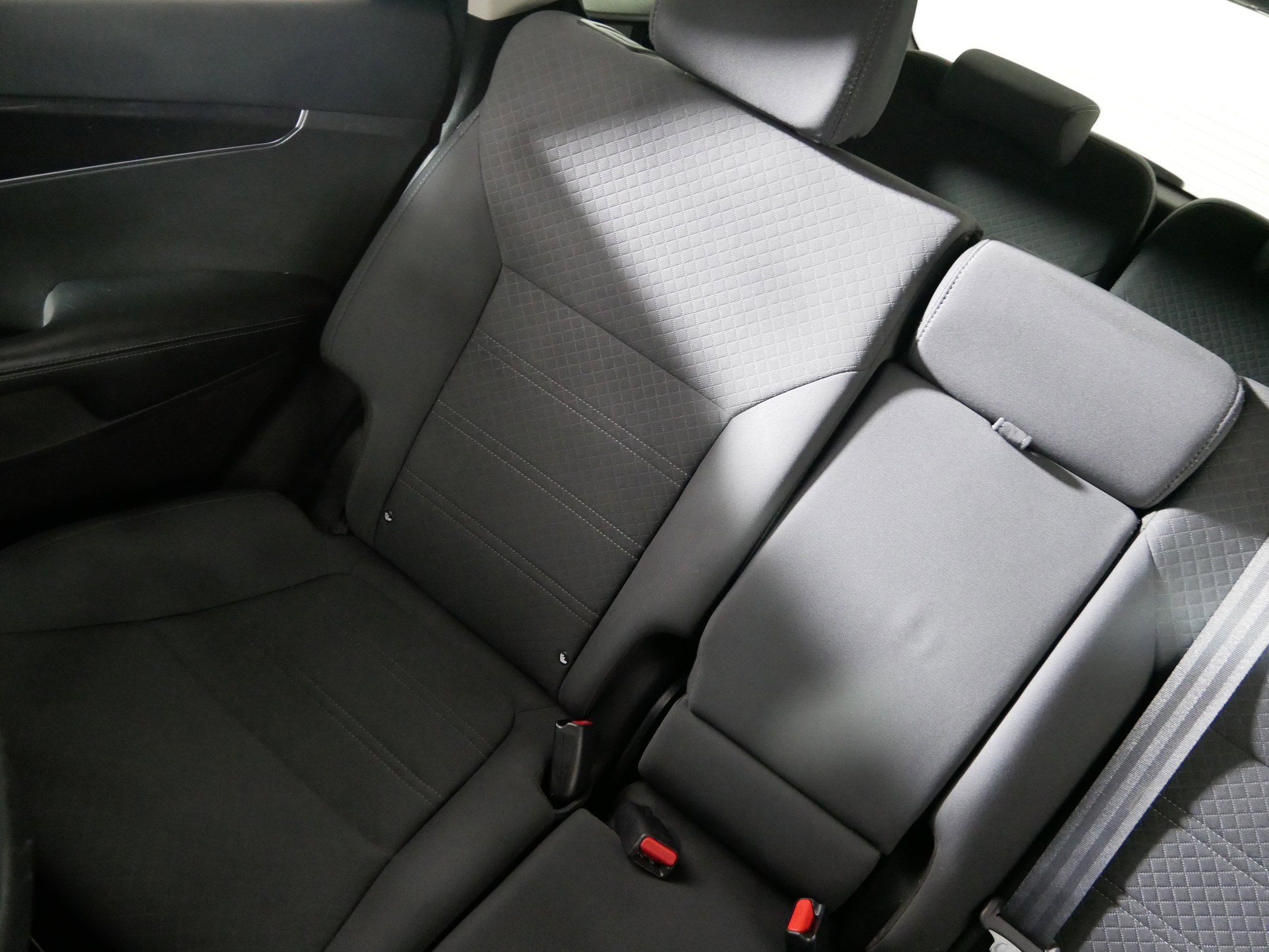 Used 2017 Kia Sorento LX w/ LX V6 Convenience Package image 12