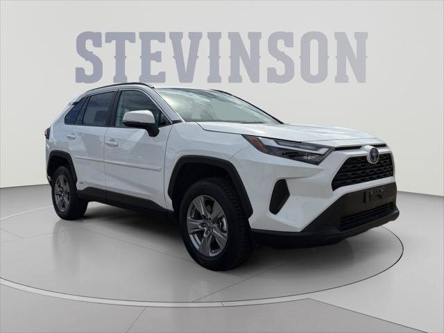 Certified 2024 Toyota RAV4 LE AWD/4WD image 7