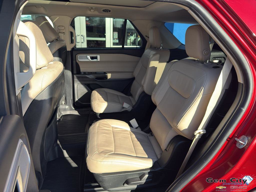Used 2020 Ford Explorer Limited w/ Class III Trailer Tow Package image 14