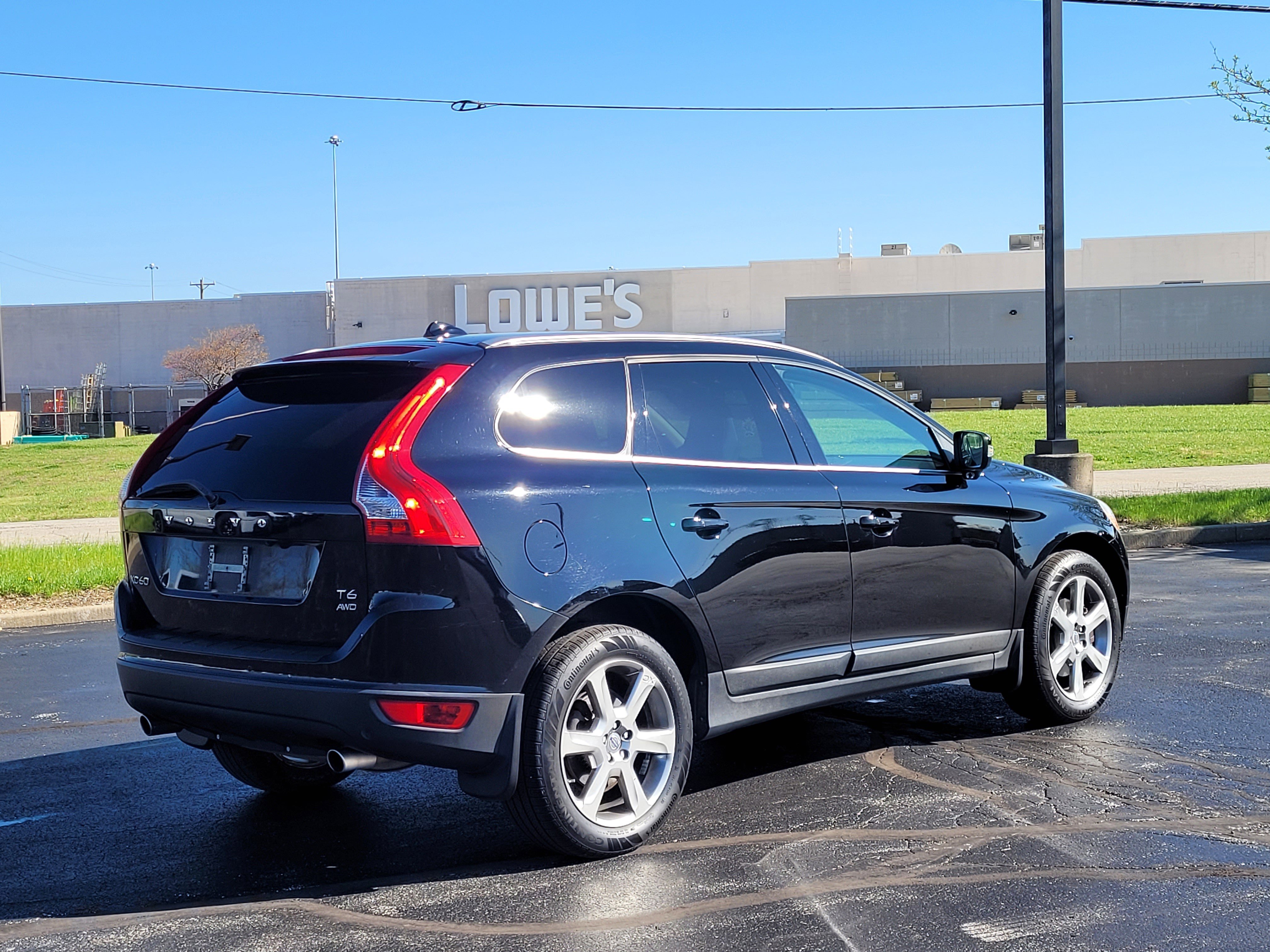 Used 2013 Volvo XC60 T6 image 4