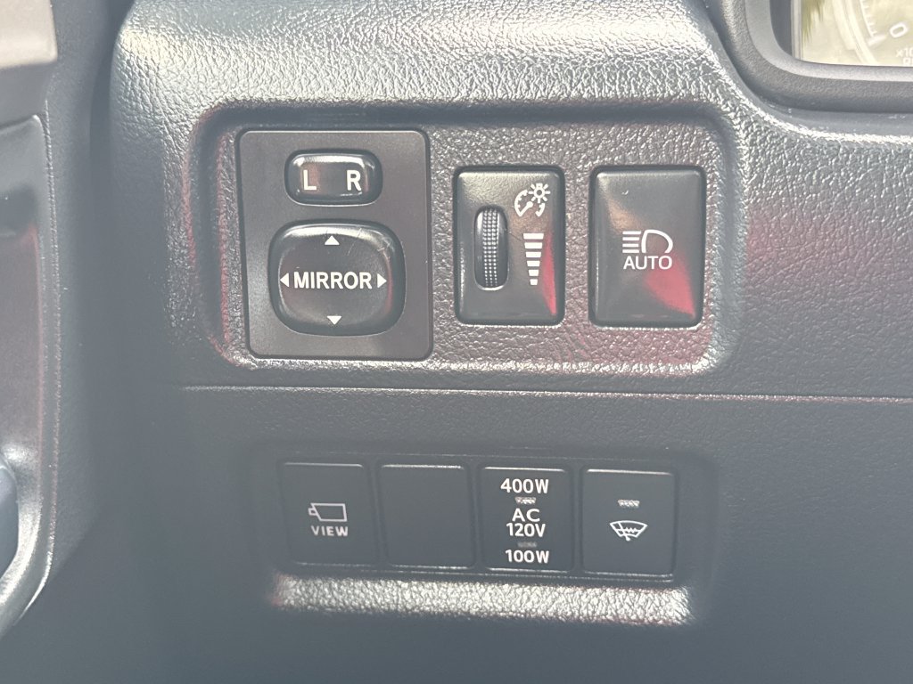 Used 2024 Toyota 4Runner Limited AWD/4WD image 34