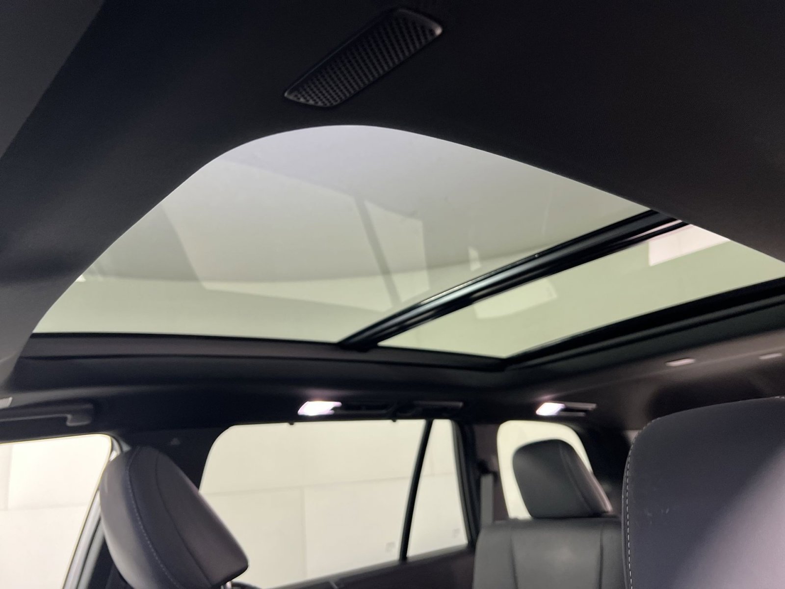 Used 2026 Lexus TX 550h AWD Plug-In Hybrid image 24