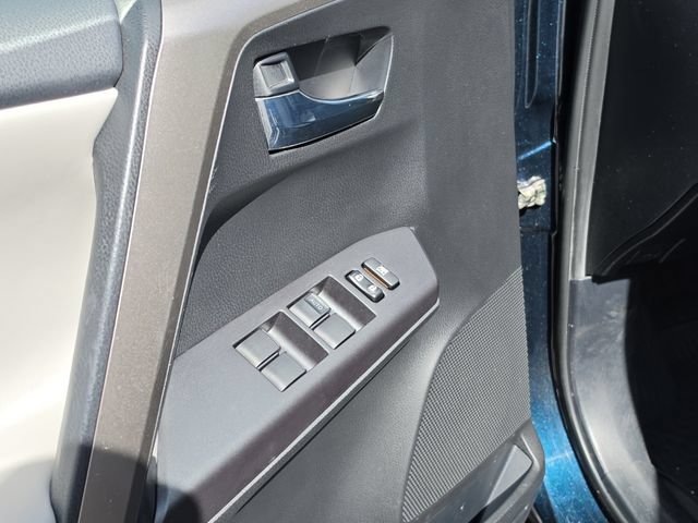 Used 2017 Toyota RAV4 XLE w/ All Weather Liner Package AWD/4WD image 18