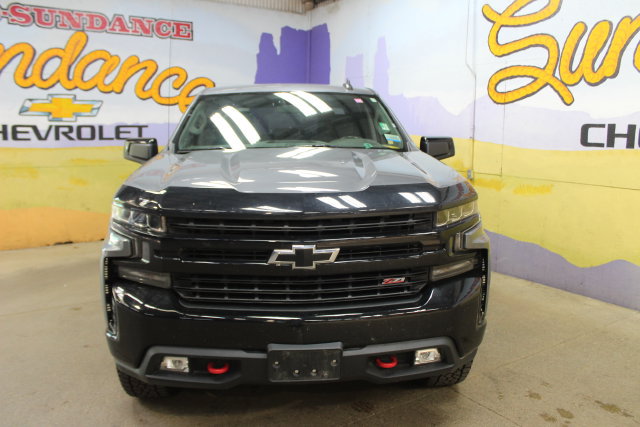 Used 2020 Chevrolet Silverado 1500 LT Trail Boss AWD/4WD image 3