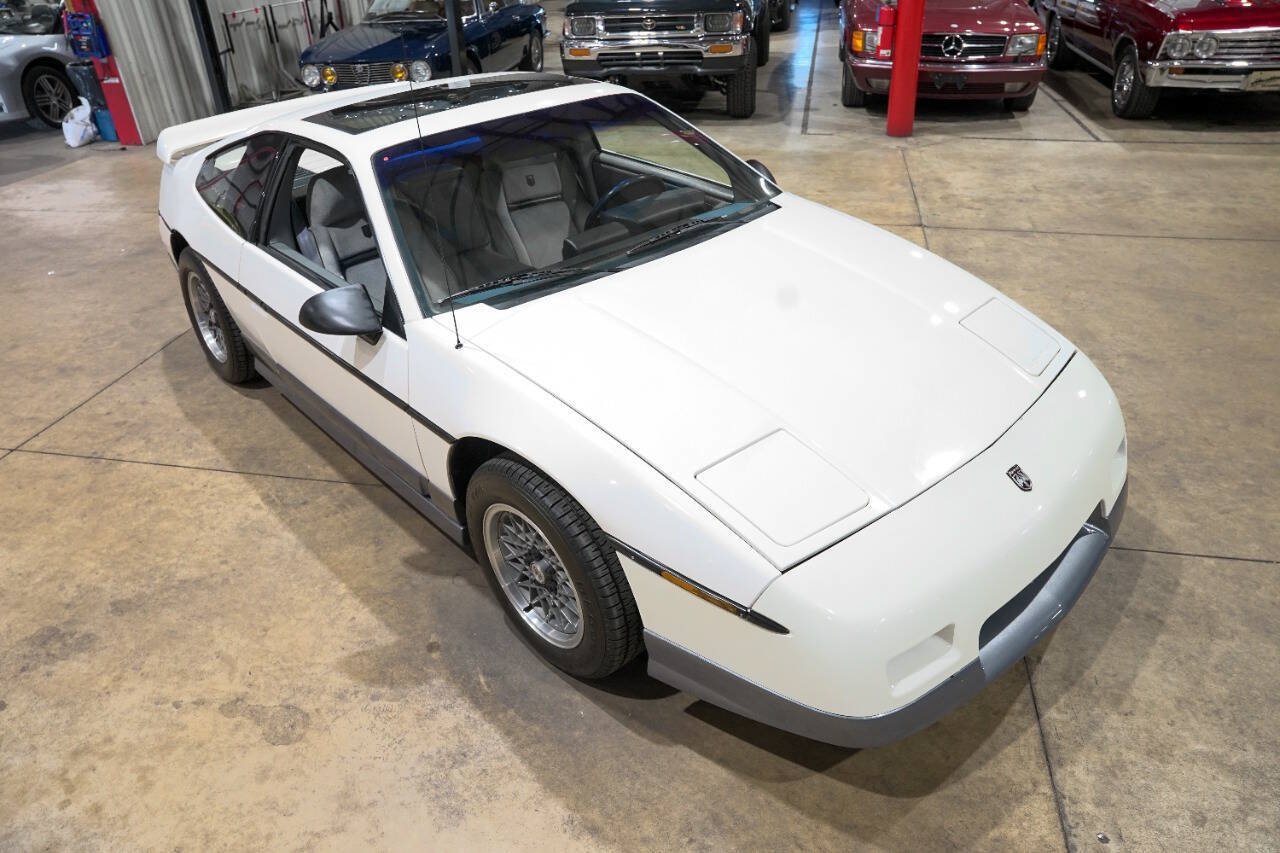 Used 1987 Pontiac Fiero GT RWD image 14